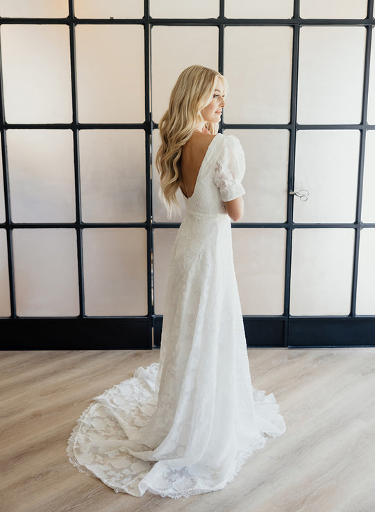 Riley Wedding Dress – Chantel Lauren